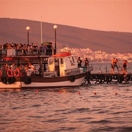 Grand Kamelia B 2,8 Large Sunny ساني بيتش