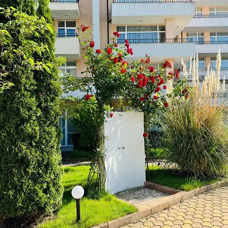 Grand Kamelia B 2,8 Large Sunny Apartment Sunny Beach
